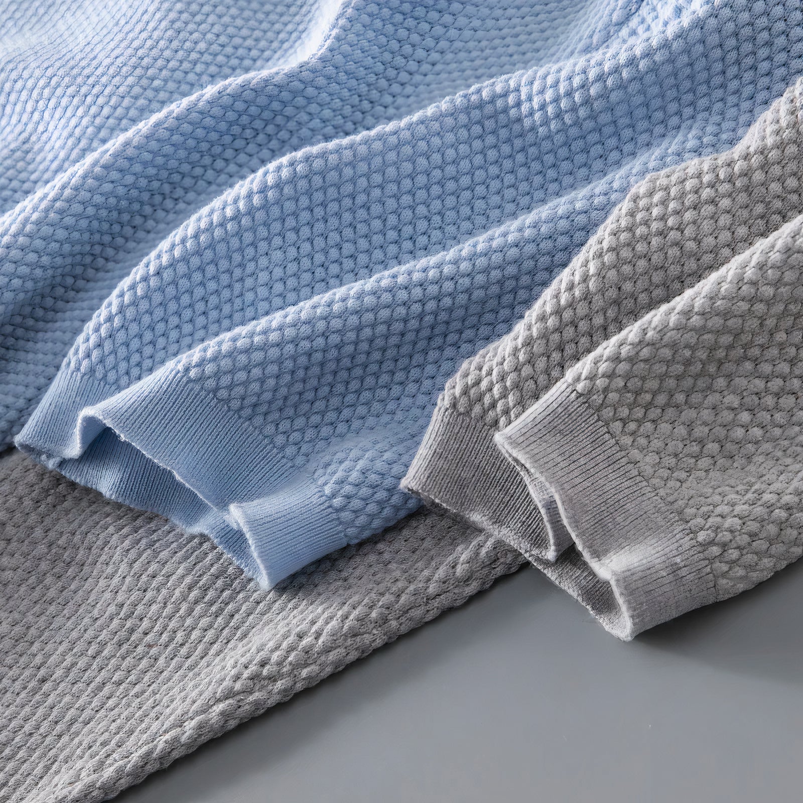 Stefan | Strukturiertes Hemd mit V-Ausschnitt für Herren